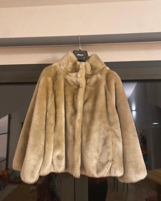 Pelliccia sintetica beige