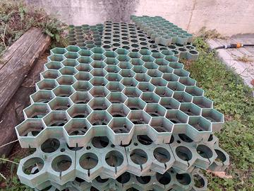 Stabilizzatori per ghiaia alveolari /salvaprato