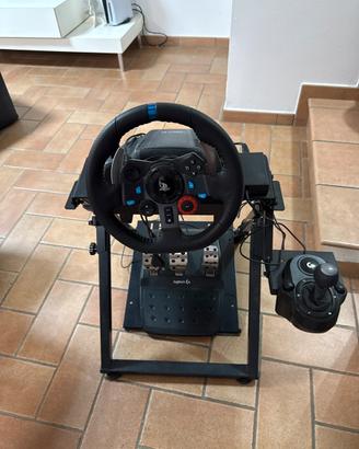 Simulatore  di guida professionale