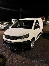 Peugeot Partner 1.5 Bluehdi 3 posti