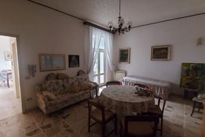 Appartamento + Monovano Piano Terra - Randazzo