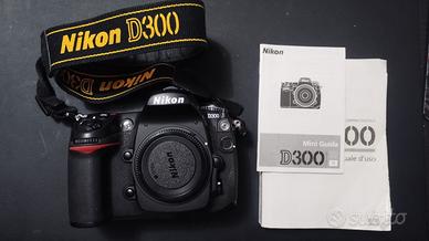 Nikon d300 con soli  19000 scatti!