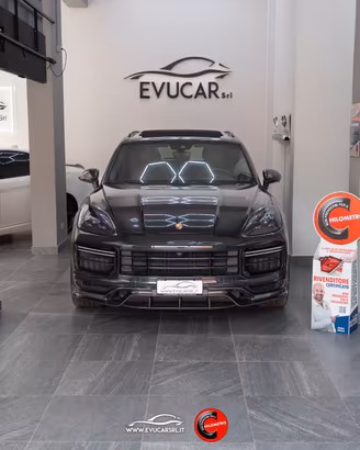 Porsche Cayenne 4.0 V8 Turbo IVA ESPOSTA
