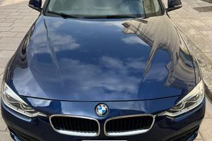 Bmw serie 3 turing cambio aut.  fari Led cerchi 17