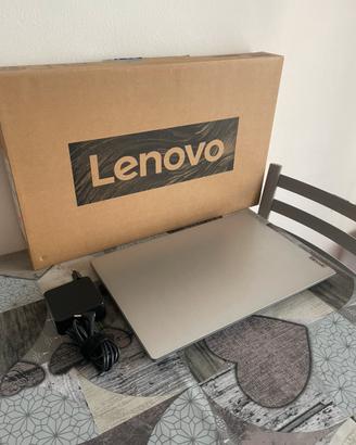 Lenovo IdeaPad 3 - Platinum grey 15.6”FHD TN