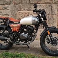 NUOVA SCRAMBLER BRIXTON RAYBURN 125 SILVER