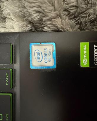 Pc portatile da gaming usato