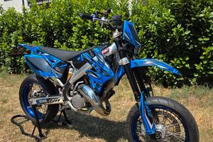 TM 125 Motard