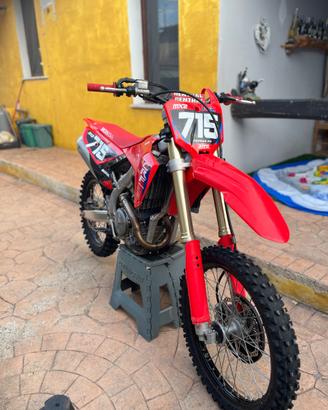 HONDA CRF 250 R