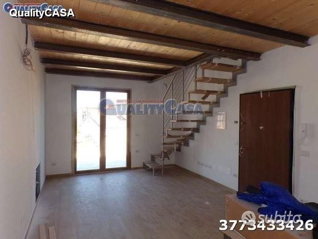 Appartamento bilocale in duplex a chiaravalle