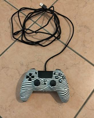Controller Playstation 4 usato