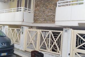 Locale deposito Adelfia (Ba) in Via P. Umberto 18