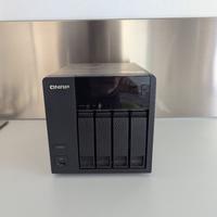 NAS QNAP TS-419P+