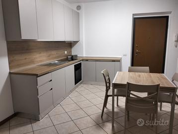 Bilocale arredato con box e cantina