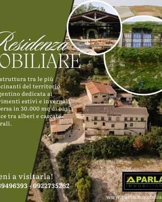 Villa di 33500 m² con più di 5 locali e box auto d