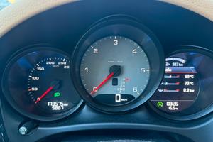 Porche Macan S 256CV