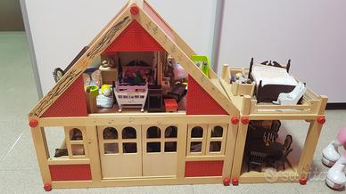 Casetta delle bambole + accessori 
