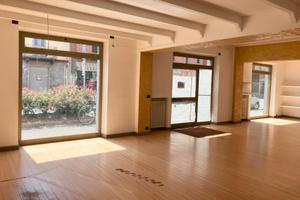 Locale ad uso commerciale / ufficio