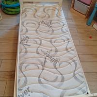 Lettino Ikea+ materasso Fabbrica italiano NO ikea
