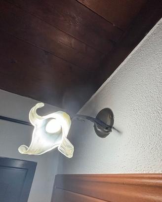 lampade applique  ferro battuto/vetro a tulipano