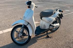 Scarabeo 50cc 2009 bianco