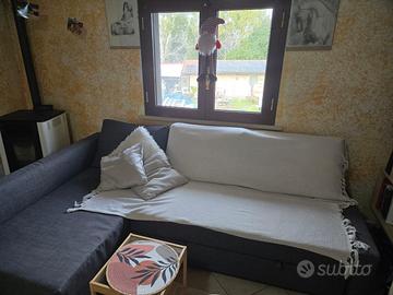 Divano letto angolare friheten ikea