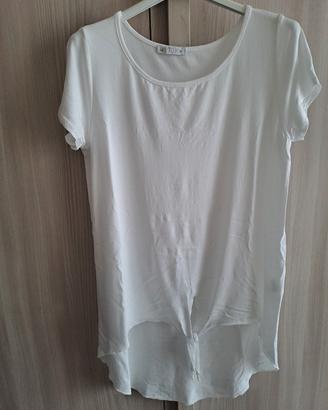 Maglietta oversize asimmetrica con nodo NUOVA