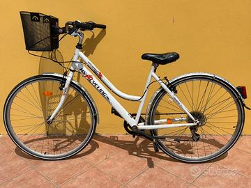 Bicicletta 28 unisex da passeggio bici cestino