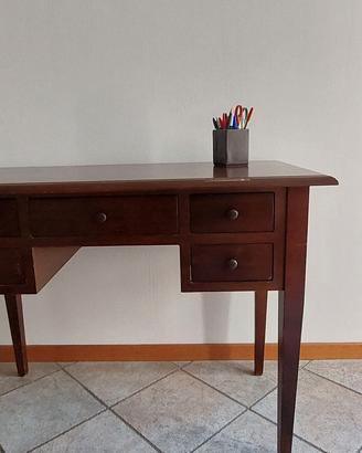 Scrittoio in noce euro 85,00
