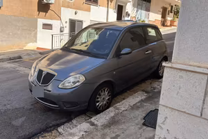 Lancia Y 1.3 multijet Diesel 2009