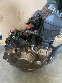 Motore honda africa 1100 anno 2024