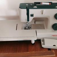 Macchina da cucire Necchi