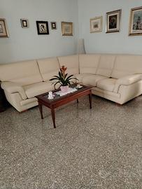 Divano angolare moderno beige - elegante