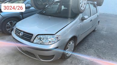 Pezzi di ricambio fiat punto (2U) anno 2007