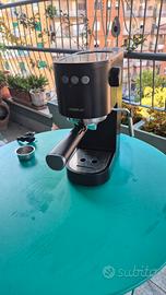 Macchina da caffè espresso per macinato in polvere