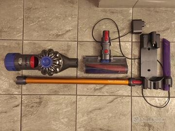 Dyson V8 Absolute +