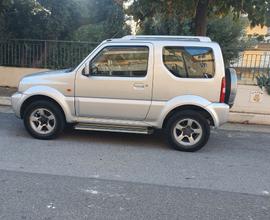 SUZUKI Jimny anno 2006