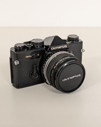 Olympus OM-2N + Olympus Zuiko 50mm f/1.8
