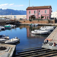 Ideale per vacanze estive