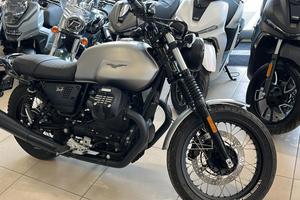 Moto Guzzi V 7 III ROUGH