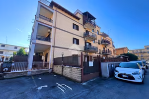 2 LOCALI A ROMA