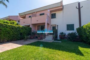 Viale dell olimpo via s. pertini villa mq.235
