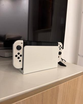 Nintendo switch oled + giochi