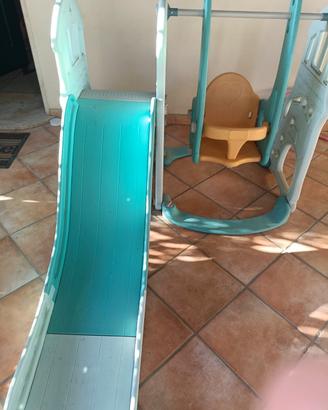 Scivolo ed altalena 