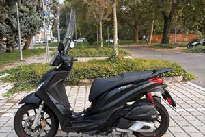 Piaggio Medley 150 - 2023