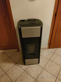 Stufa a pellet extraflame 14 kw