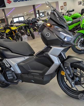 Voge SR1 ADV 125 2025 4 Anni di garanzia