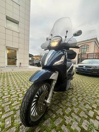 Piaggio Beverly 300 i.e. USATO 8817km
