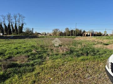 TERRENO A FERRARA
