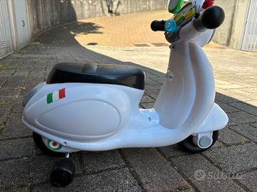 Moto Giocattolo Chicco Vespa Primavera